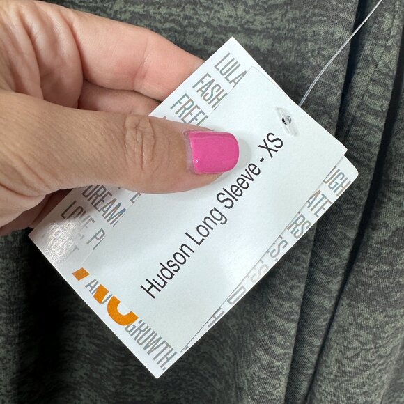 NWT LuLaRoe Hudson Long Sleeve Tee Heather Green XS #A1636 - Picture 7 of 8